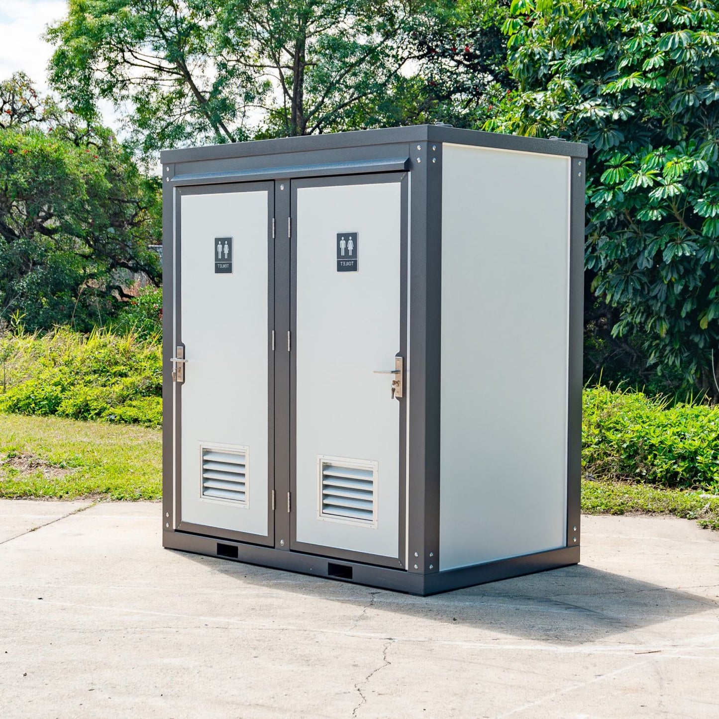 Bastone 2 Private  Toilet Stalls Portable Restroom